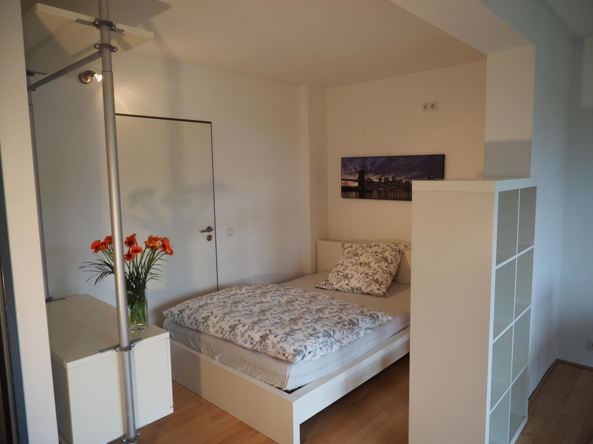B8 - Just A Private Accommodation Dusseldorf Bagian luar foto