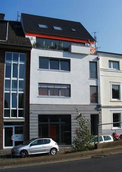 B8 - Just A Private Accommodation Dusseldorf Bagian luar foto